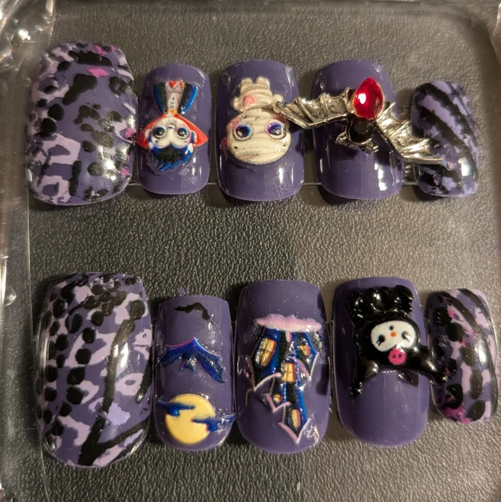 Handmade Halloween-Themed Custom Short Nails Sz 03224